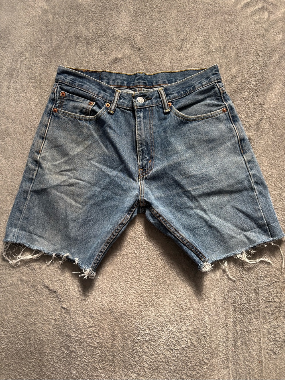 Levi’s 505 Cutoff Jean Shorts Men’s 32x29 Light Wash Denim USA Classic 5 Pocket